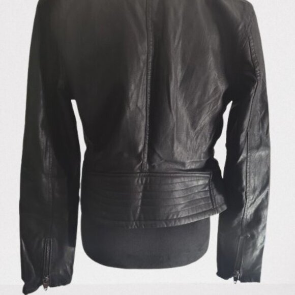 Blank NYC Short FAUX Leather Women's Biker Jacket Size Small Black - Picture 4 of 10